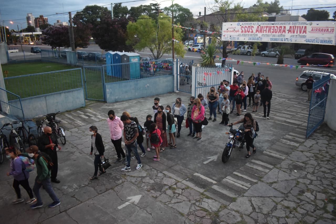 272950057_878156066362861_7085503841465145093_n